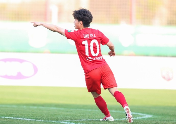  上海海港富盛經開隊2：1戰(zhàn)勝對手，取得2025中乙聯(lián)賽開門紅