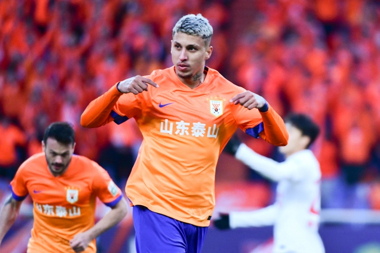  克雷桑：今天我們有理由慶祝，五外援對(duì)提升勝率會(huì)有非常大的幫助