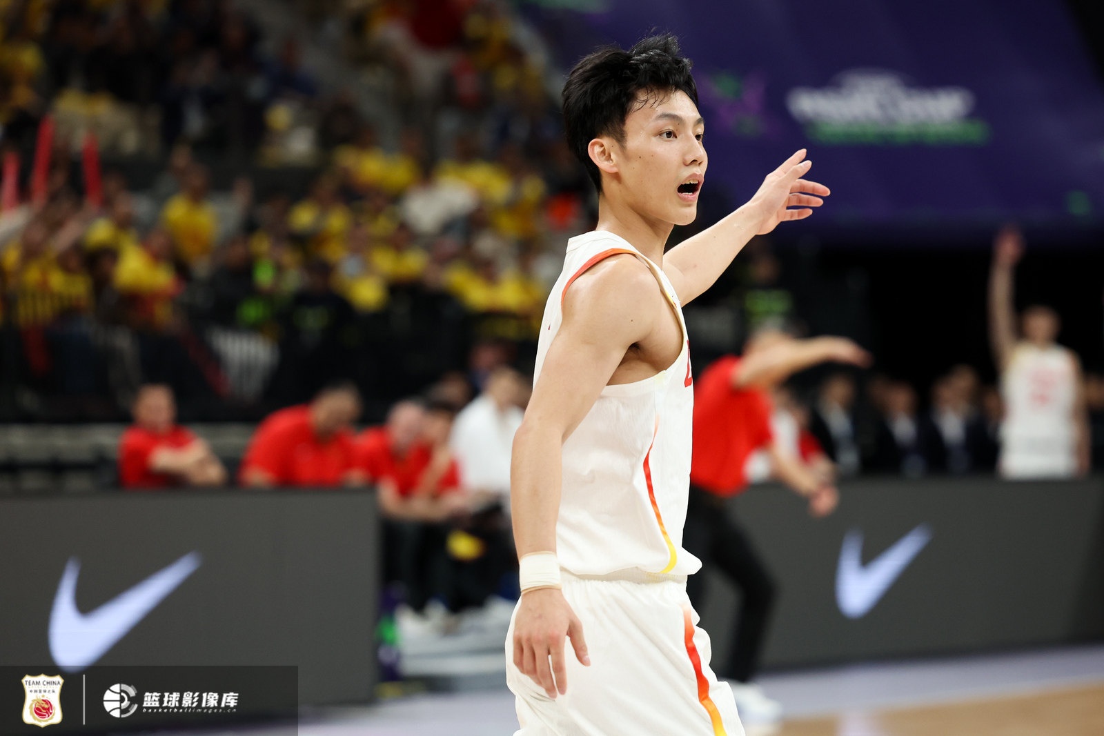  首發(fā)出戰(zhàn)不在狀態(tài)！徐杰全場3中0沒得分 拿到3板1助2斷另2失誤