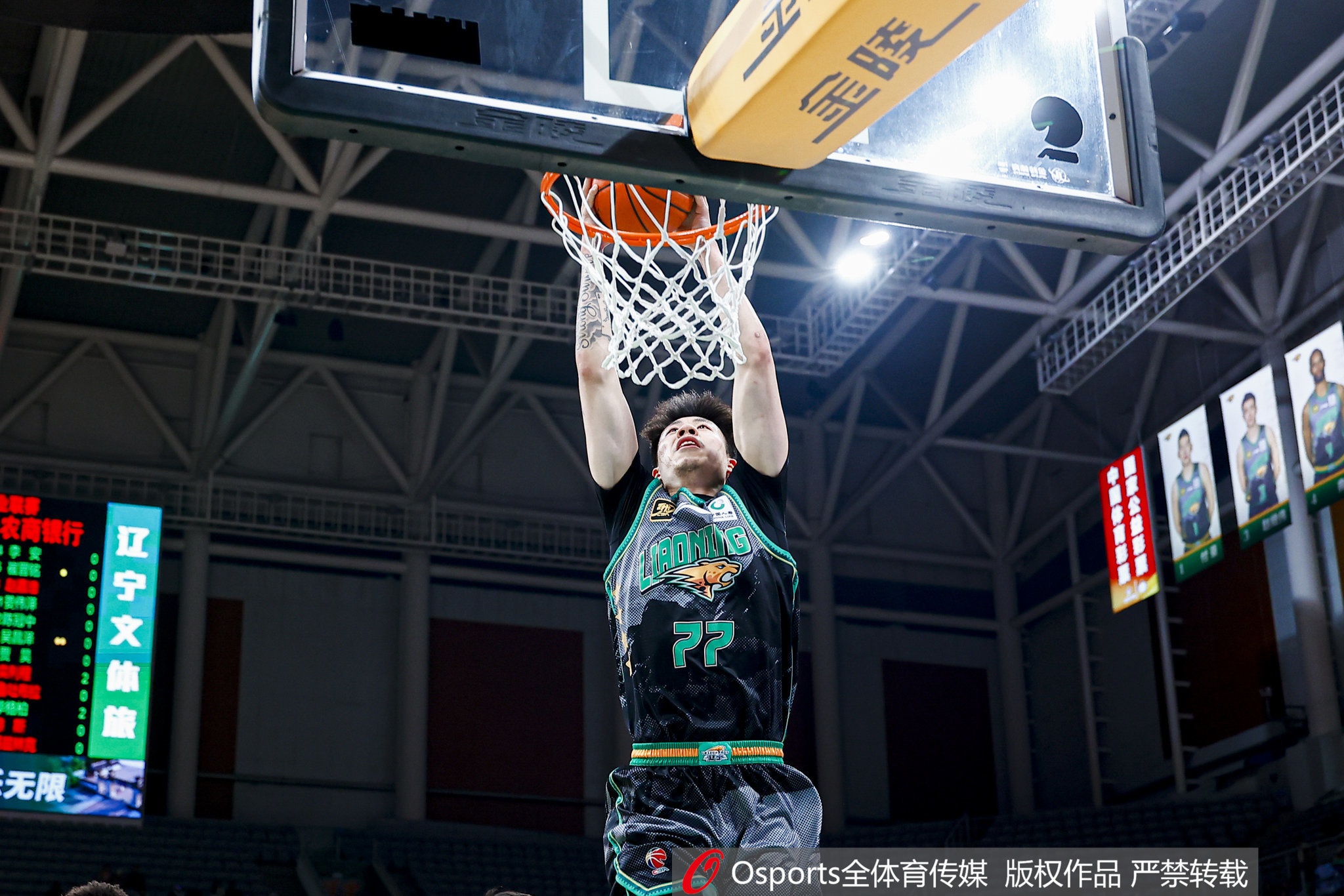  合理且高效！張鎮(zhèn)麟出場24分鐘10中6得12分&送6助攻 正負(fù)值+28